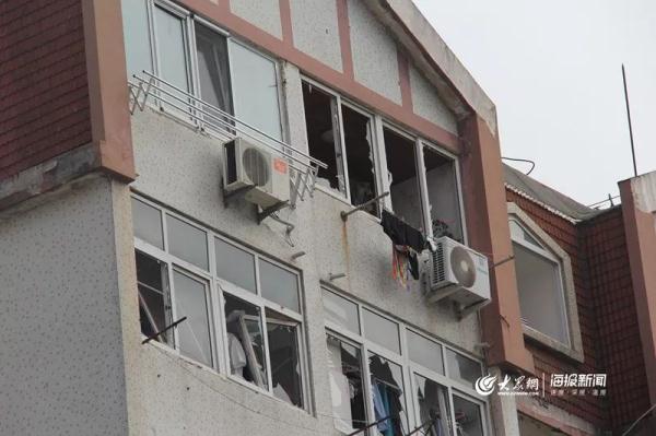 突發(fā)！青島一居民樓發(fā)生爆燃！已造1人死亡，7人受傷！3公里外有震感…